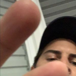 Meet your Posher, Javier